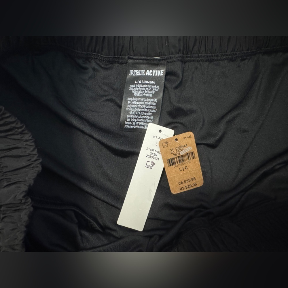 PINK Active Shorts - Picture 3 of 4
